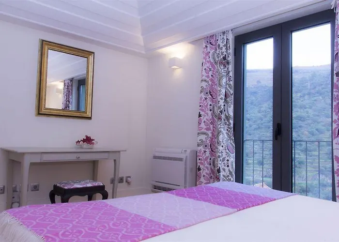 Quinta De La Rosa مزرعة للإقامة *